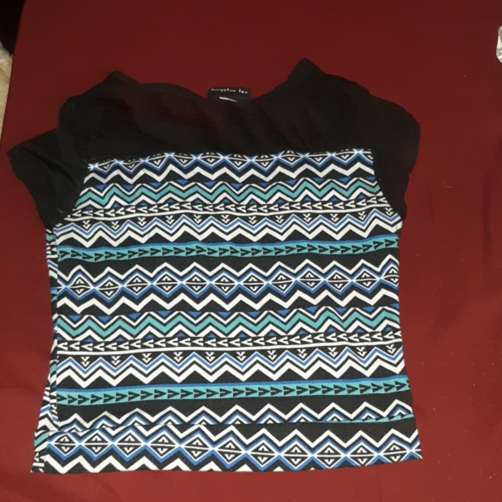 Dazzling Designed Crop Top